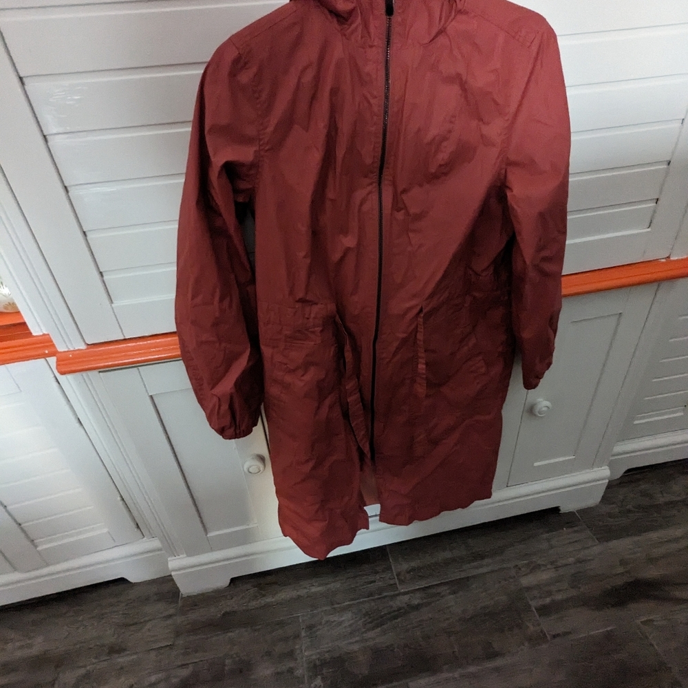 Xs a new day rain jacket
